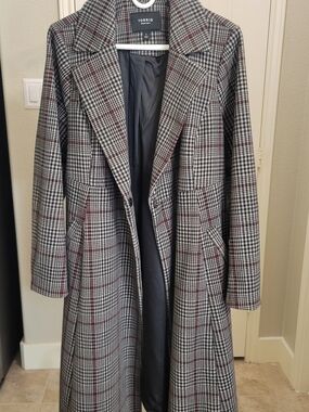 Torrid Plaid Long Trench Coat Grey/Black/Burgundy- Size 1 (14-16/1X)- Like New